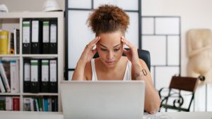 Distressed-Woman-At-Computer-072516-HERO